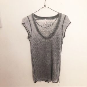 Free people ombré Vneck short sleeve shirt